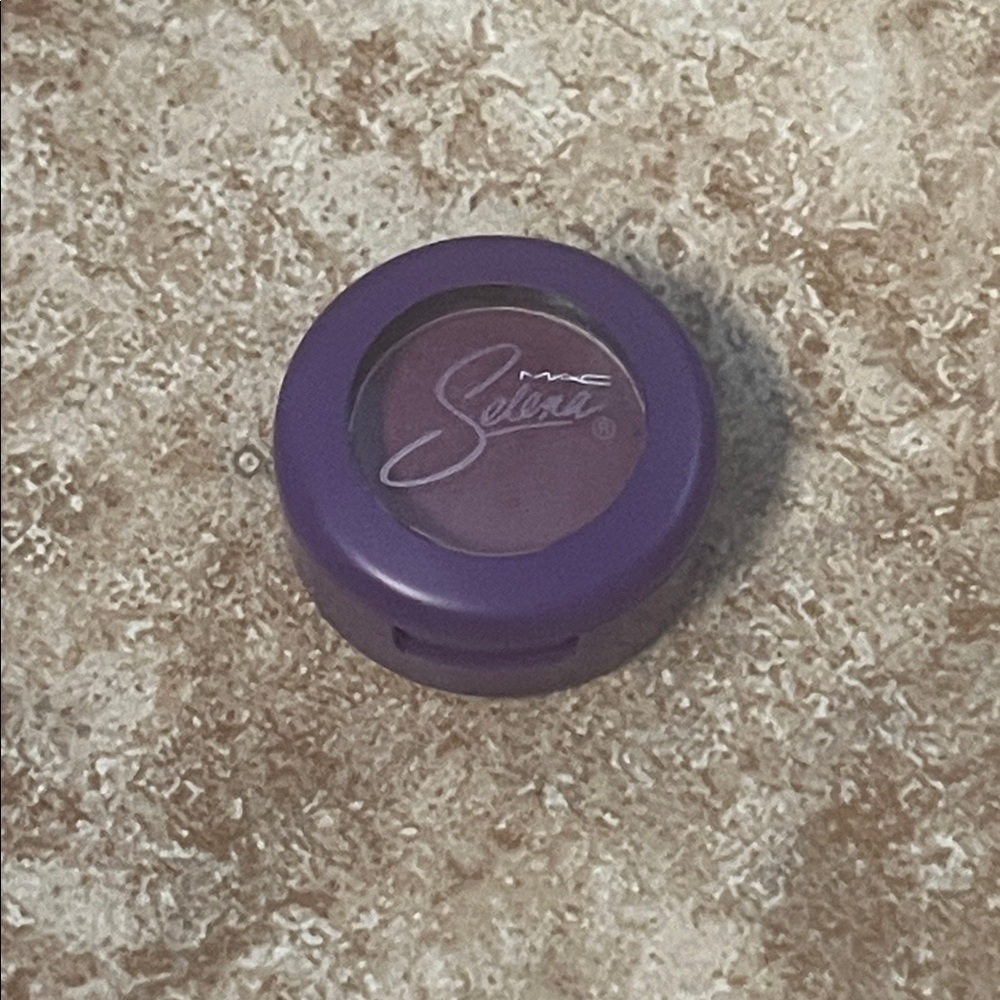 MAC Cosmetics Selena Collection Purple Eyeshadow
